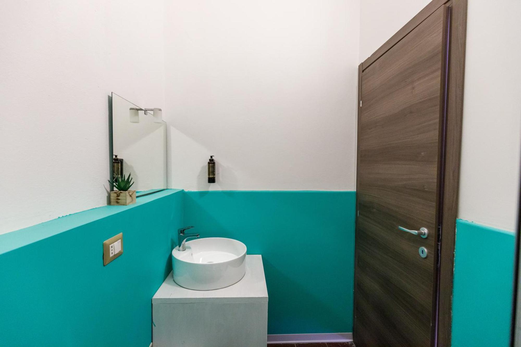 Onlyrooms III - Recommended For Under 30S Cagliari Phòng bức ảnh