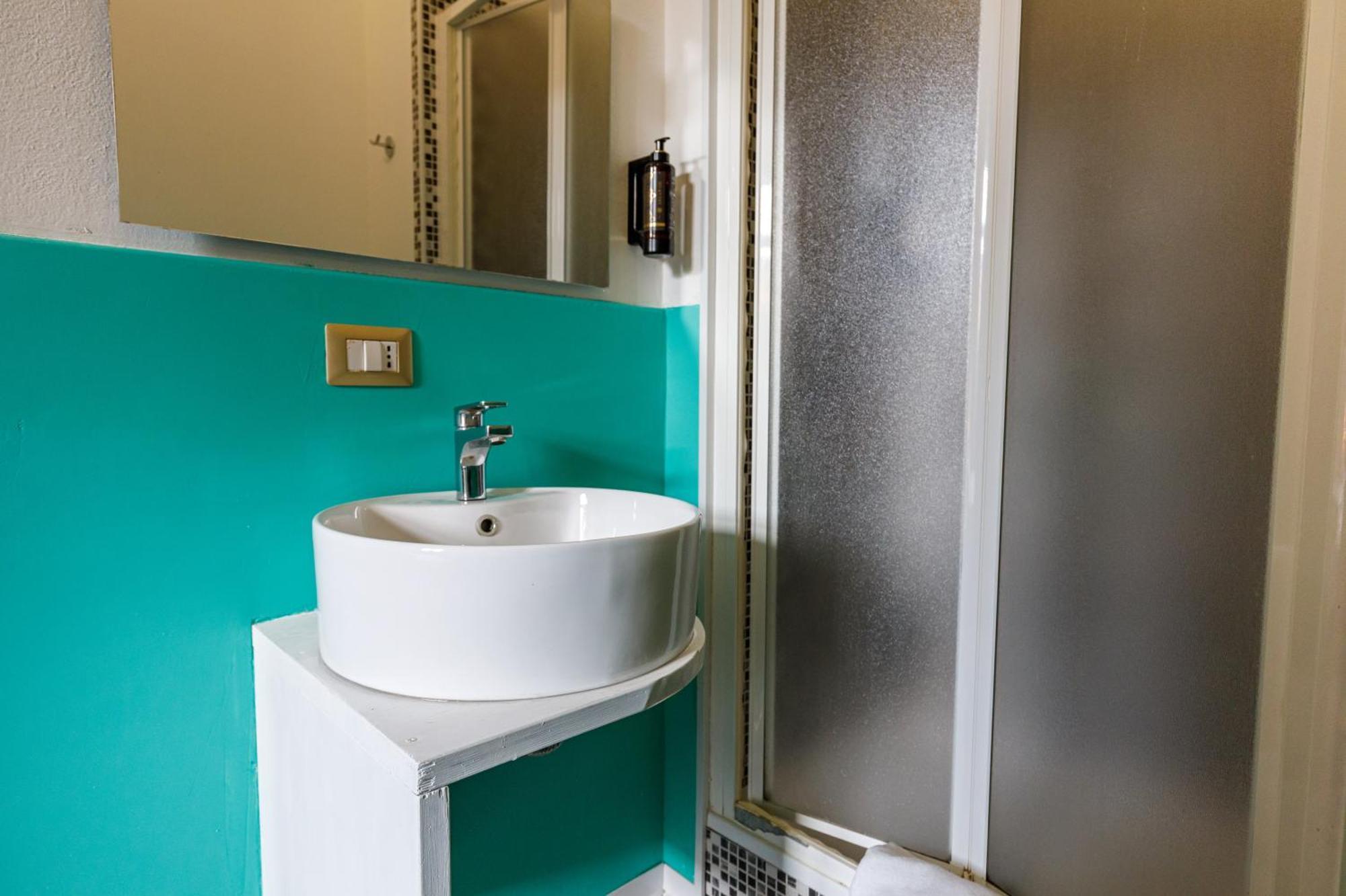 Onlyrooms III - Recommended For Under 30S Cagliari Phòng bức ảnh
