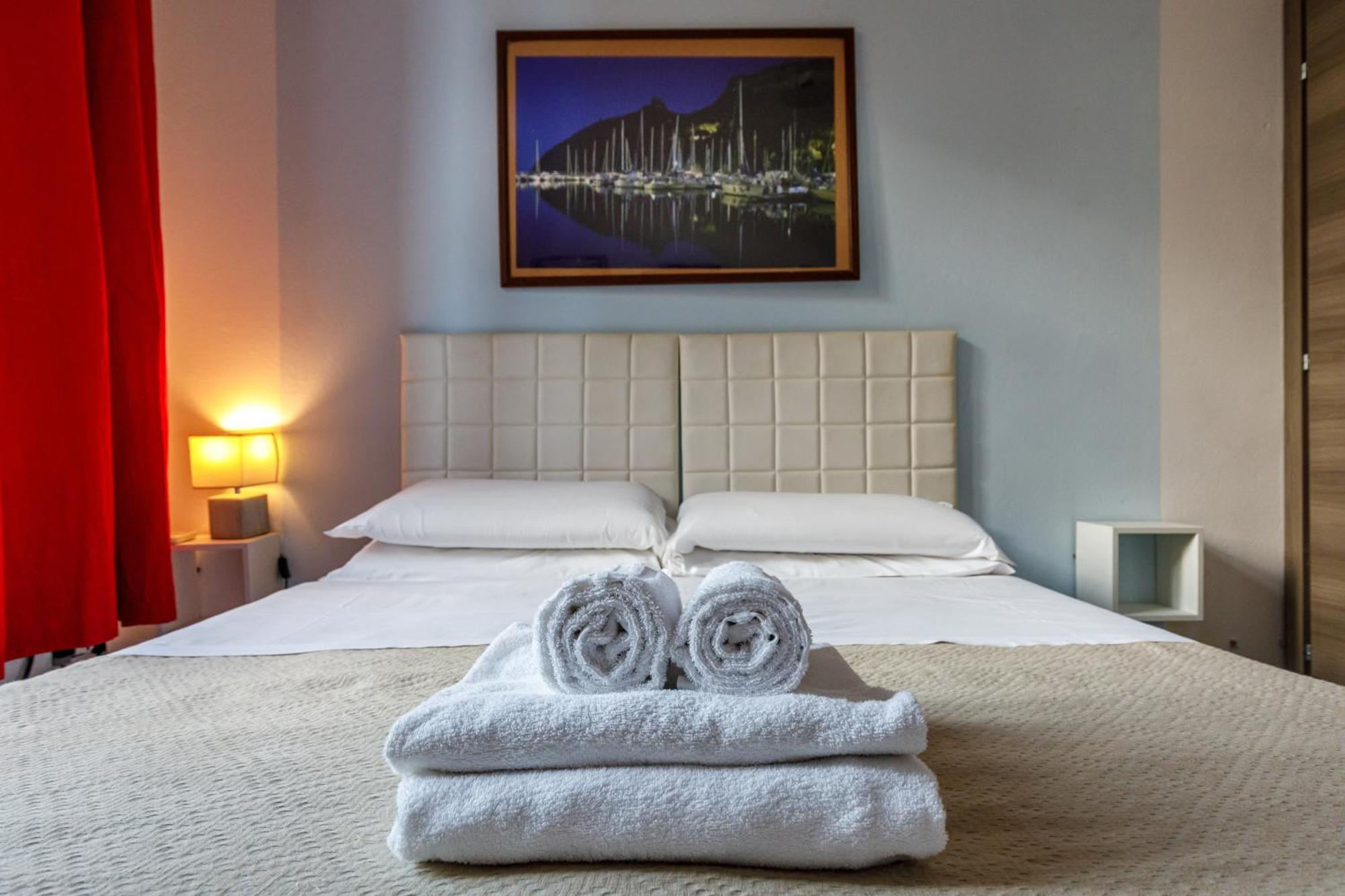 Onlyrooms III - Recommended For Under 30S Cagliari Ngoại thất bức ảnh