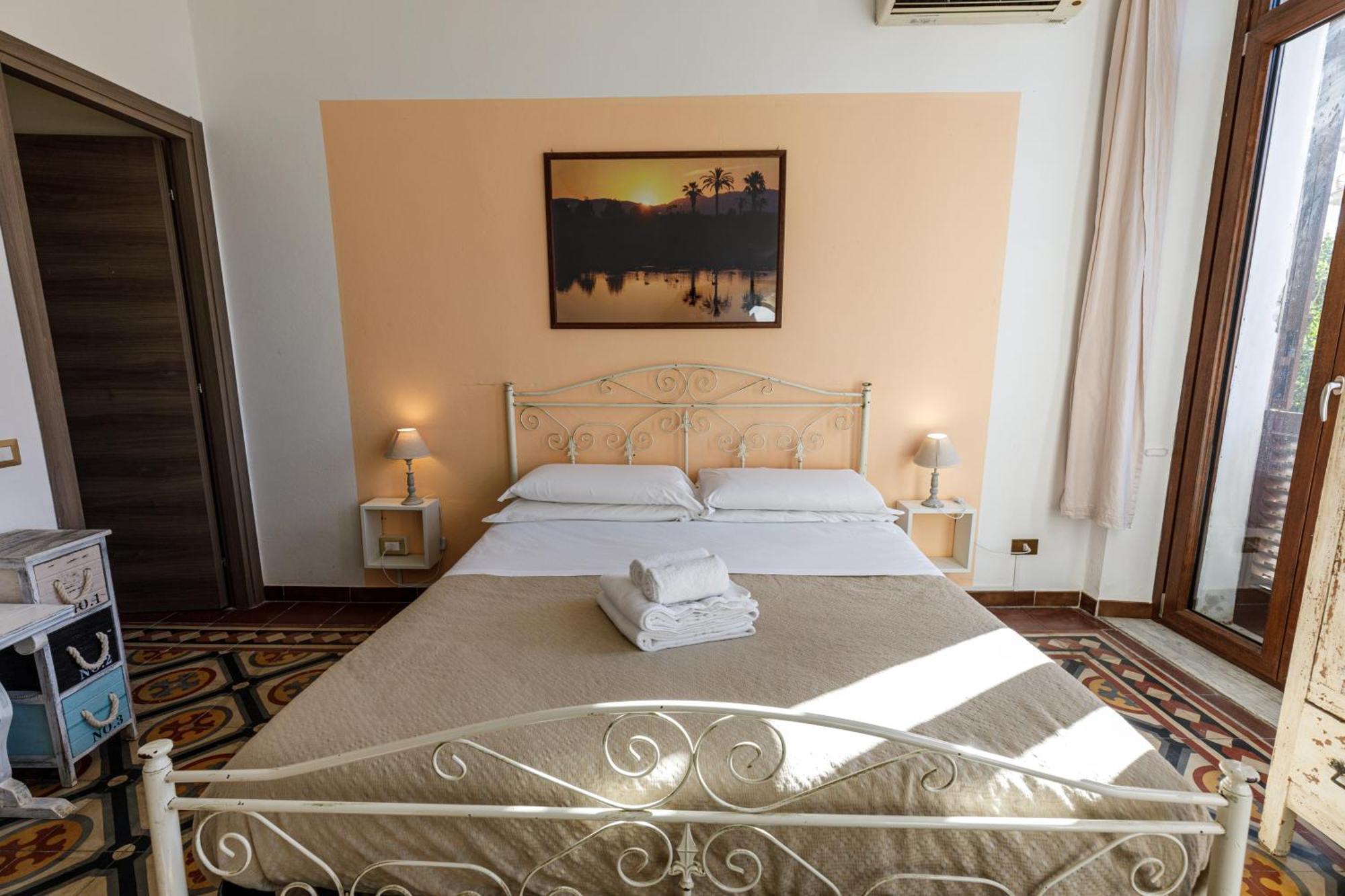 Onlyrooms III - Recommended For Under 30S Cagliari Phòng bức ảnh