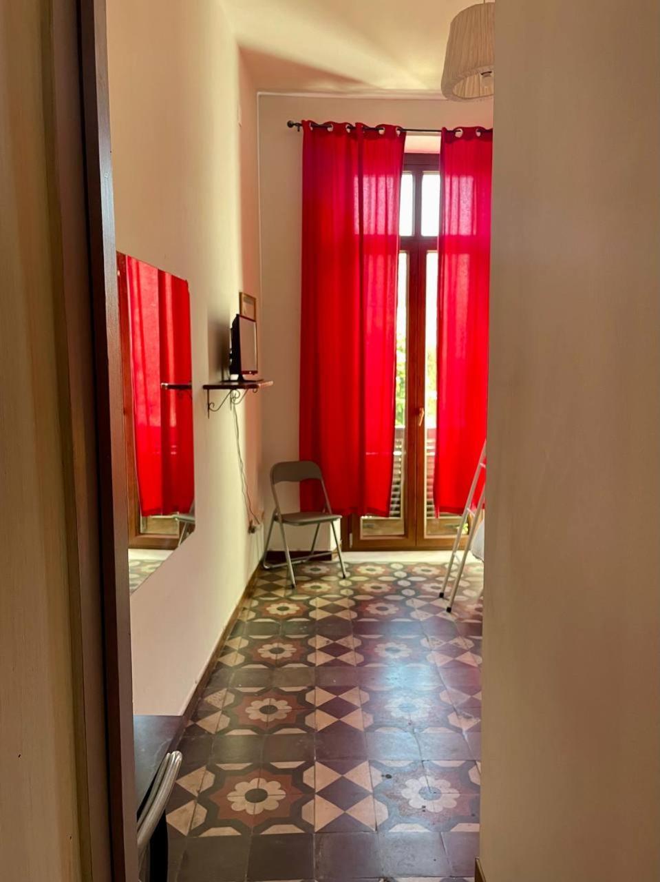 Onlyrooms III - Recommended For Under 30S Cagliari Ngoại thất bức ảnh