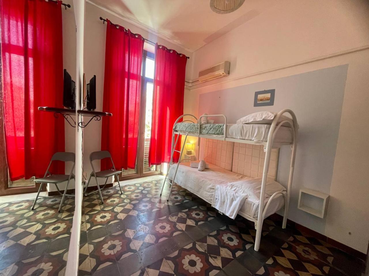 Onlyrooms III - Recommended For Under 30S Cagliari Ngoại thất bức ảnh